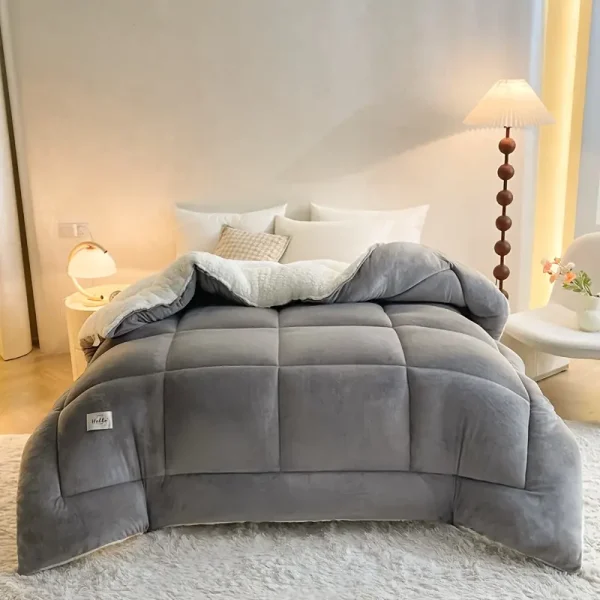 1 Set Thick and Soft Comforter - Image 13